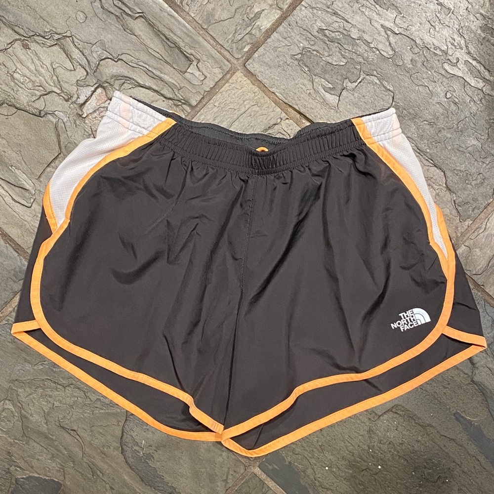 North Face Athletic Shorts With Underwear Size Small
